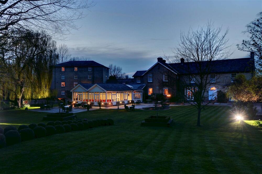 Foto del exterior de Quy Mill Hotel &amp;amp; Spa, Cambridge, BW Premier Collection