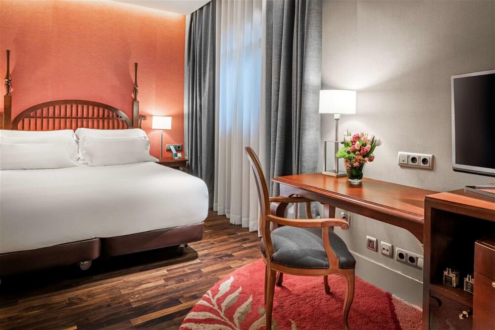 Foto de una habitación de Hotel NH Collection Madrid Paseo del Prado