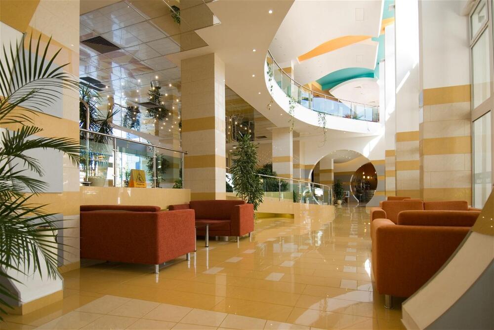 Foto de restauración de Trakia Plaza Hotel &amp;amp; Apartments