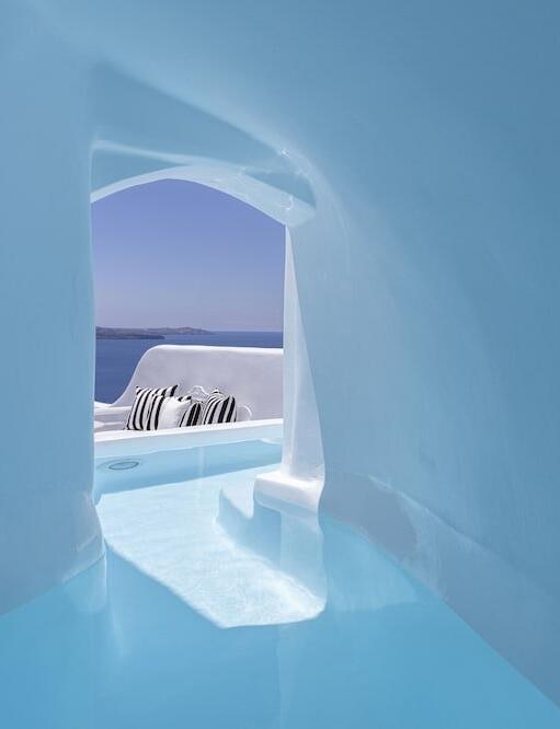 Foto de una habitación de Canaves Oia Boutique Hotel