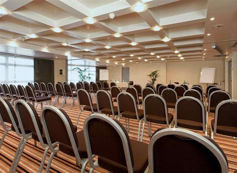 Foto general de Hotel Mercure Paris Massy Gare TGV