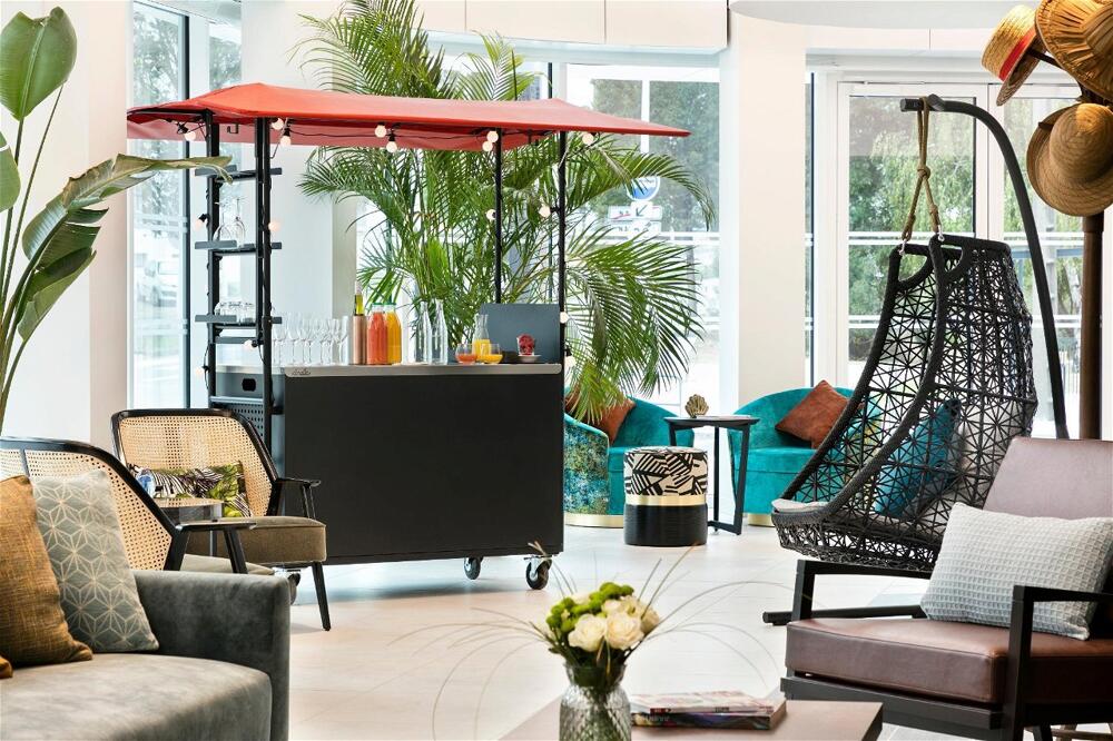Foto de restauración de Aparthotel Citadines Confluent Nantes