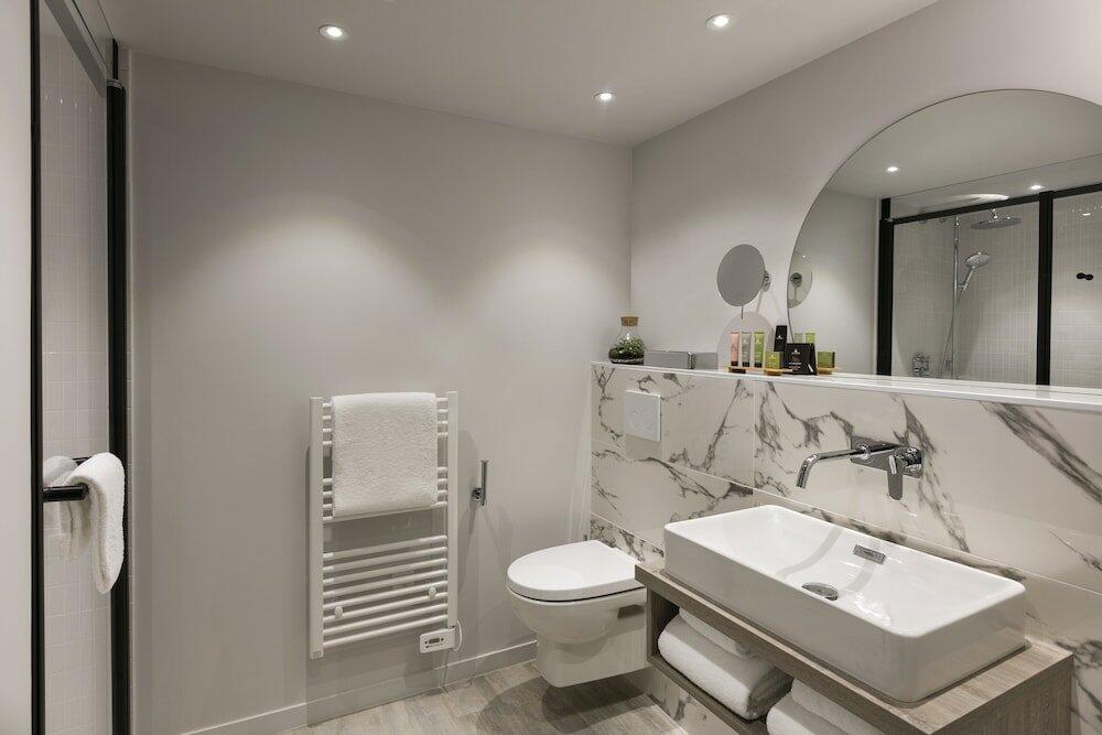 Foto de una habitación de Aparthotel Citadines Confluent Nantes