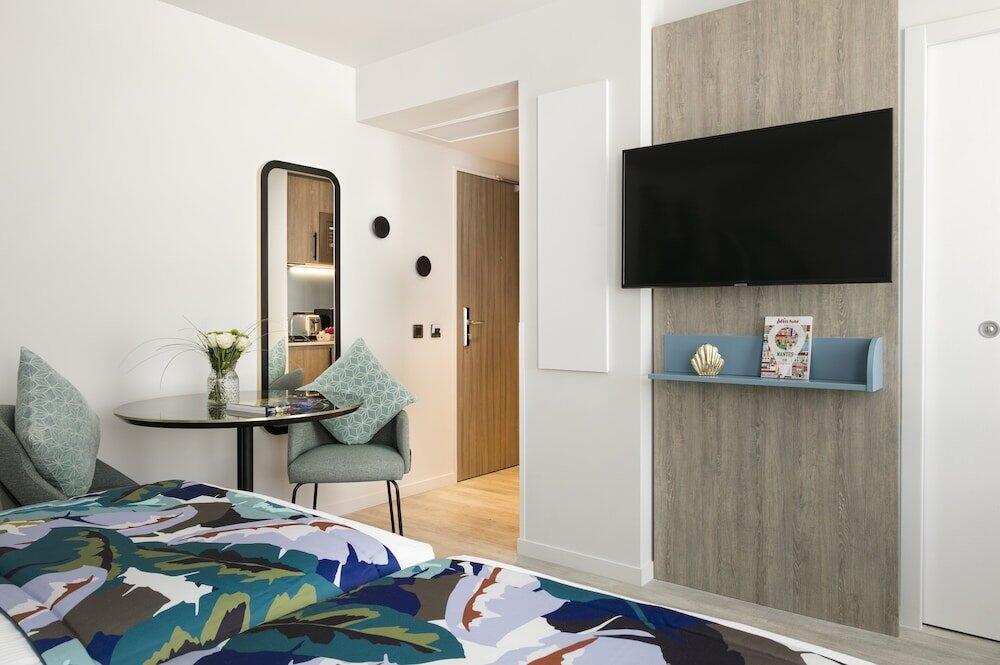 Foto de una habitación de Aparthotel Citadines Confluent Nantes