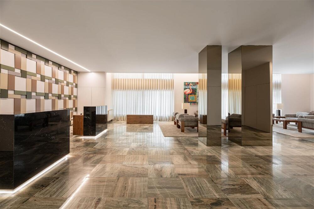 Foto de las zonas nobles de Praiagolfe Hotel