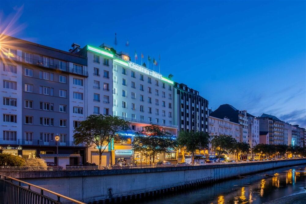 Foto del exterior de Quality Hotel Christina Lourdes