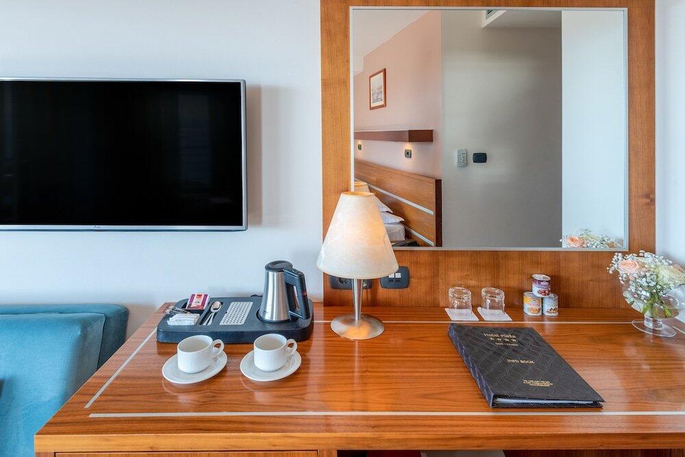 Foto de una habitación de Hotel Plaza Omis
