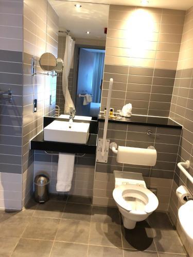 Foto del baño de Crowne Plaza Manchester City Centre, an IHG Hotel