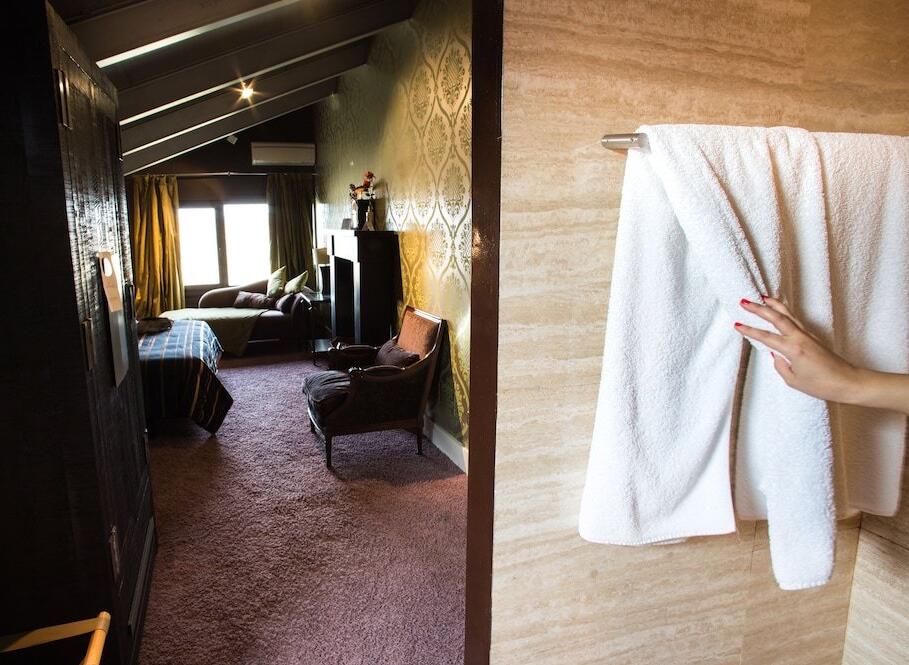 Foto del baño de Hotel Cardamomo Sigüenza
