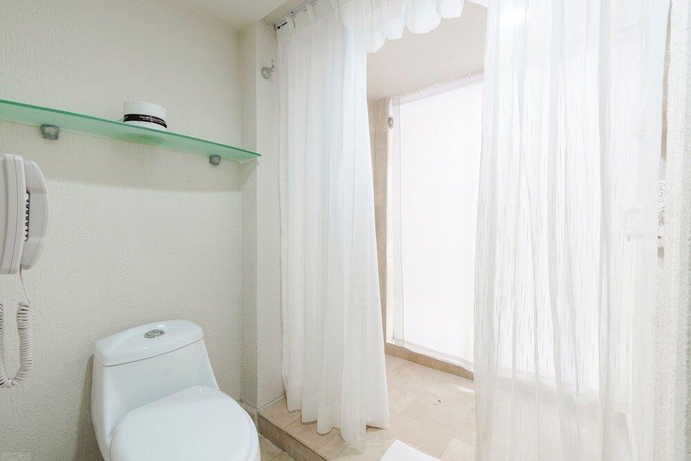 Foto del baño de Puerto Aventuras Hotel &amp;amp; Beach Club