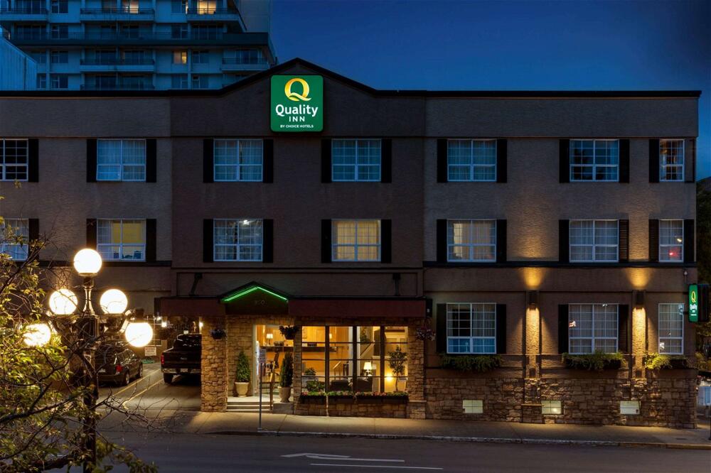 Foto del exterior de Hotel Quality Inn Downtown Inner Harbour