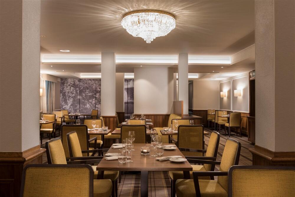 Foto de restauración de Radisson Blu Badischer Hof Hotel