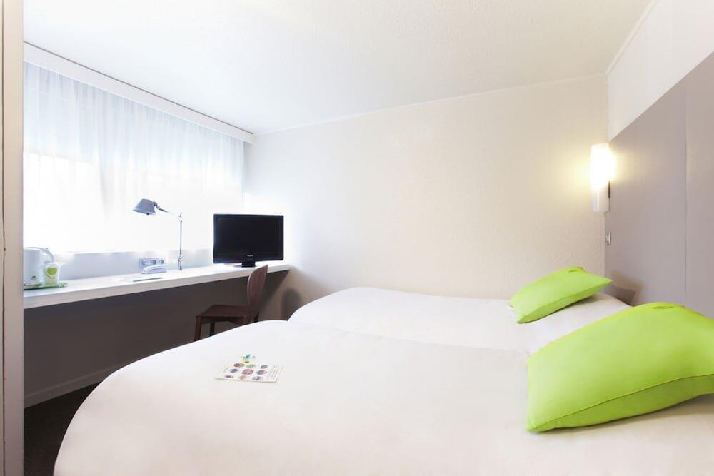 Foto de una habitación de Hotel Campanile Caen Est - Mondeville