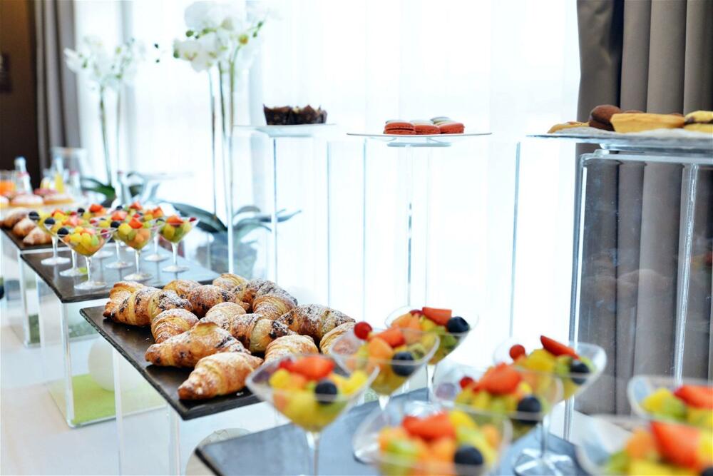 Foto de restauración de Hotel Hilton Garden Inn Milan North