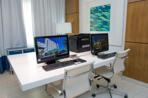 Foto de los servicios de Holiday Inn Acapulco La Isla, an IHG Hotel