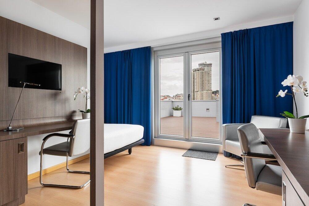 Foto de una habitación de Hotel Eurostars Blue Coruña