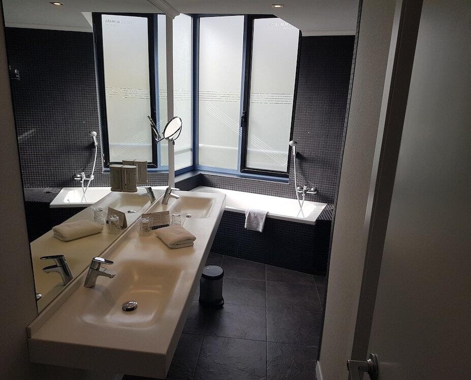 Foto del baño de Hotel Alimara