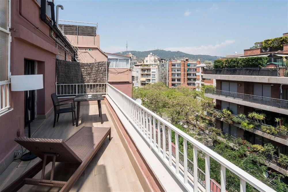 Foto general de Hotel Catalonia Castellnou