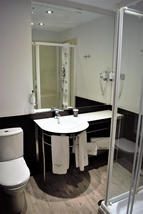 Foto del baño de Hotel Sercotel Las Torres