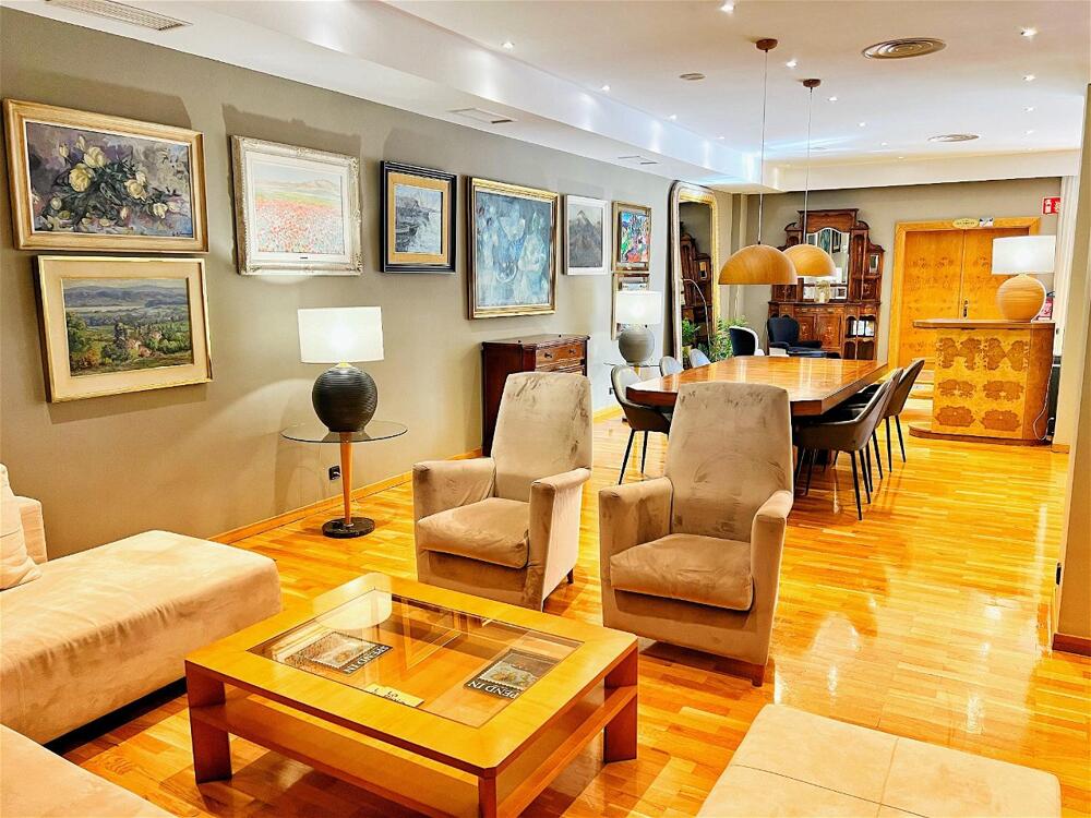 Foto general de Hotel Mercure Carlton Rioja