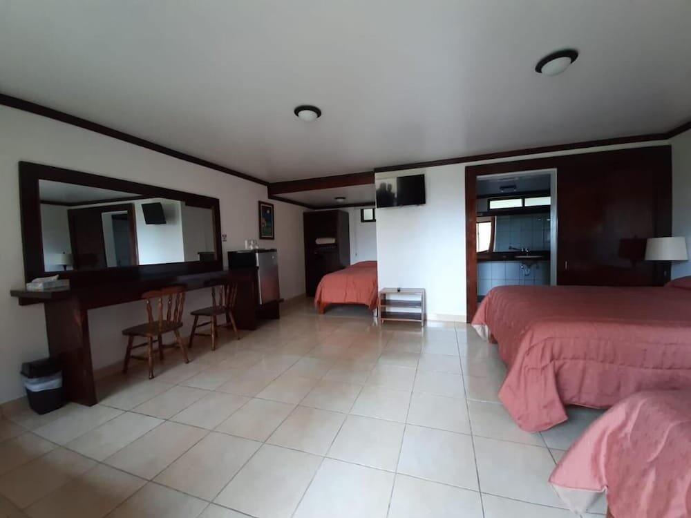 Foto de una habitación de Hotel Montaña Monteverde