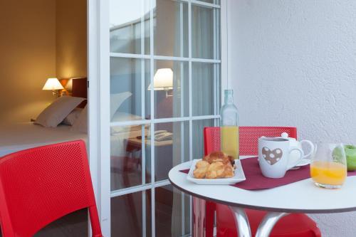 Foto de una habitación de Hotel URH Ciutat de Mataró