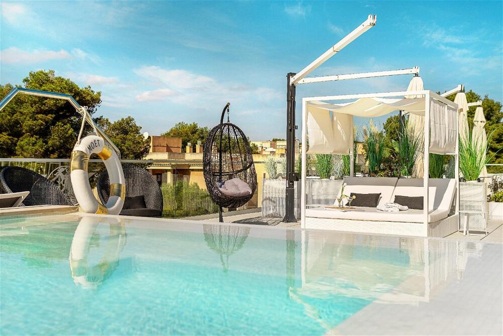 Foto de los servicios de Hotel The Sky - Adults Only