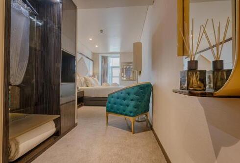 Foto de una habitación de MeraPrime Gold Design Hotel