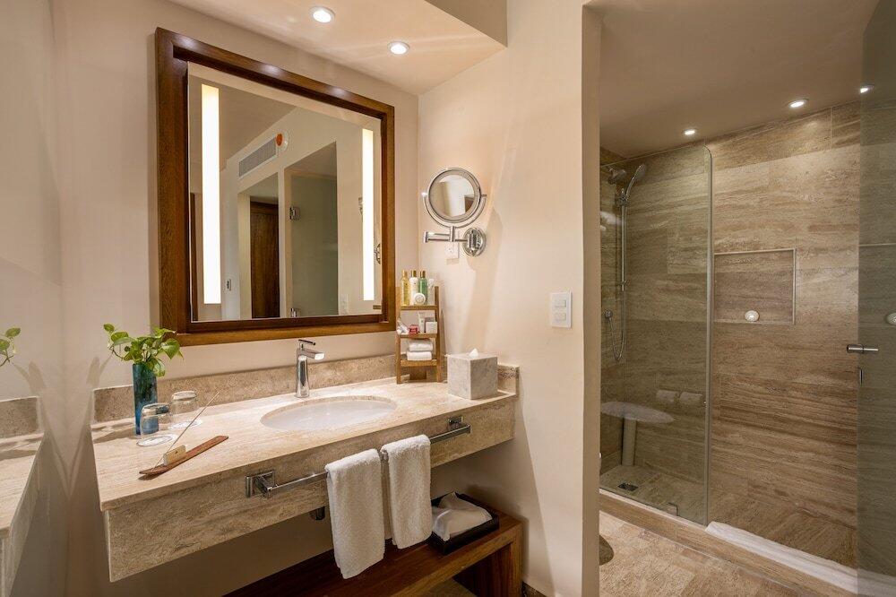 Foto del baño de Hotel Dreams Sands Cancun Resort &amp;amp; Spa