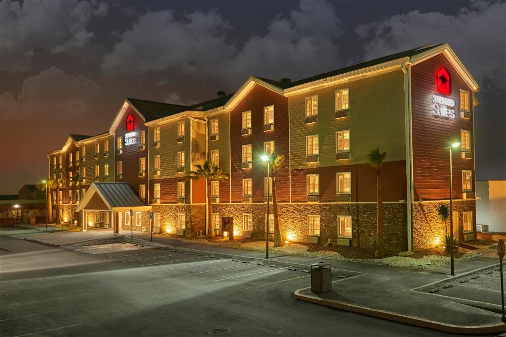 Foto del exterior de Aparthotel Extended Suites Monterrey Aeropuerto