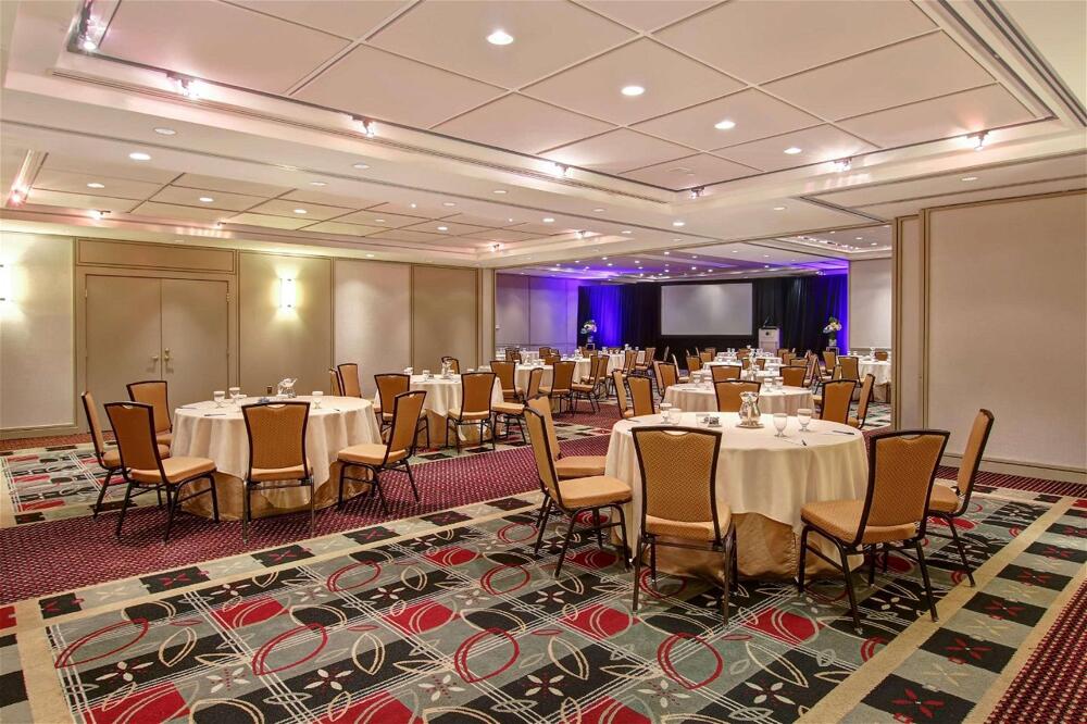 Foto general de Hotel DoubleTree by Hilton Toronto Downtown