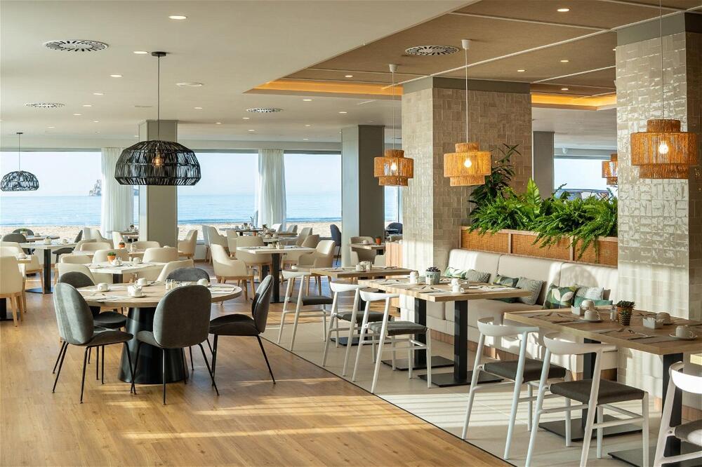 Foto general de Hotel INNSiDE by Meliá Costablanca - Adults recommended