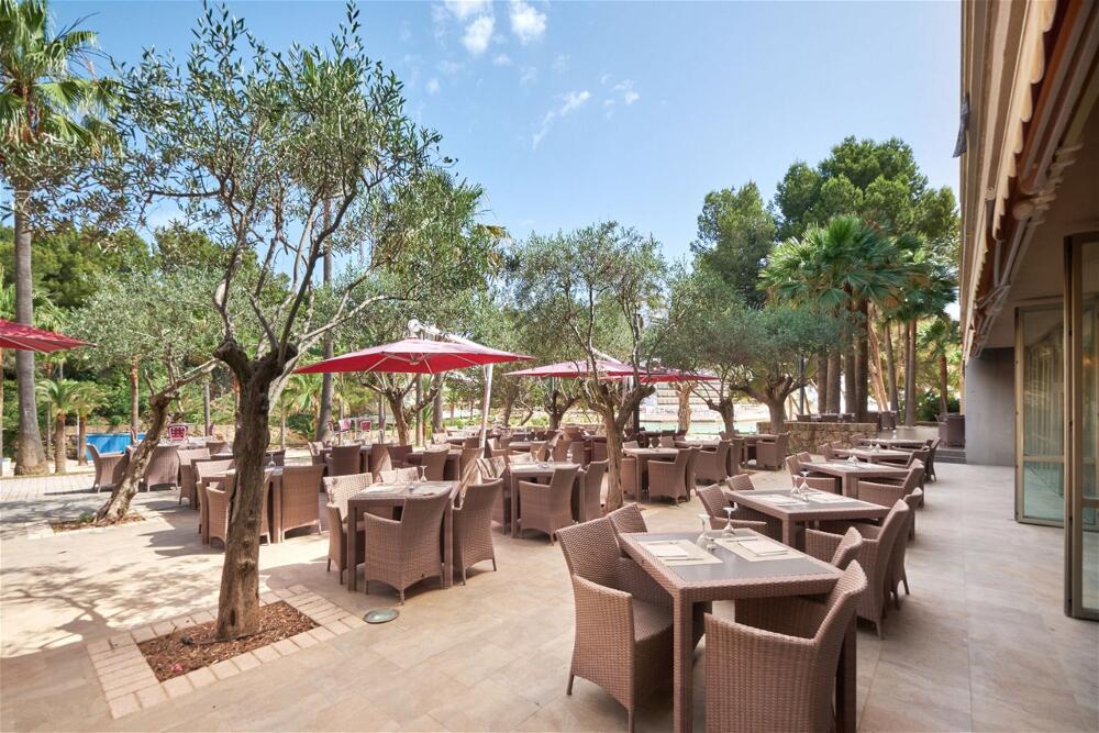 Foto de restauración de Hotel Occidental Cala Viñas