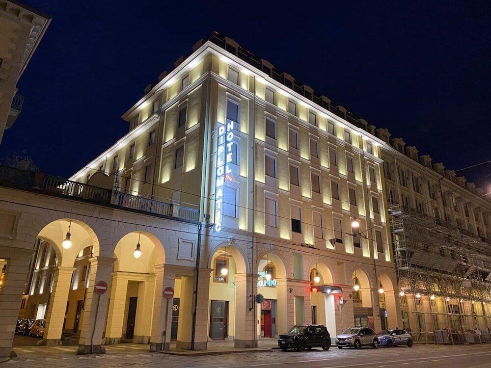 Foto del exterior de Hotel Diplomatic
