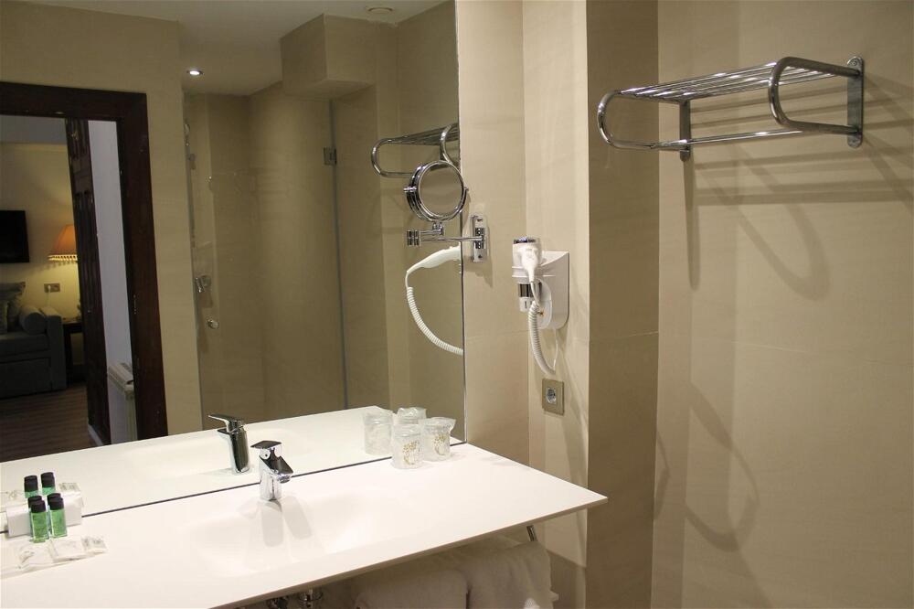 Foto del baño de Hotel Mirador de La Franca