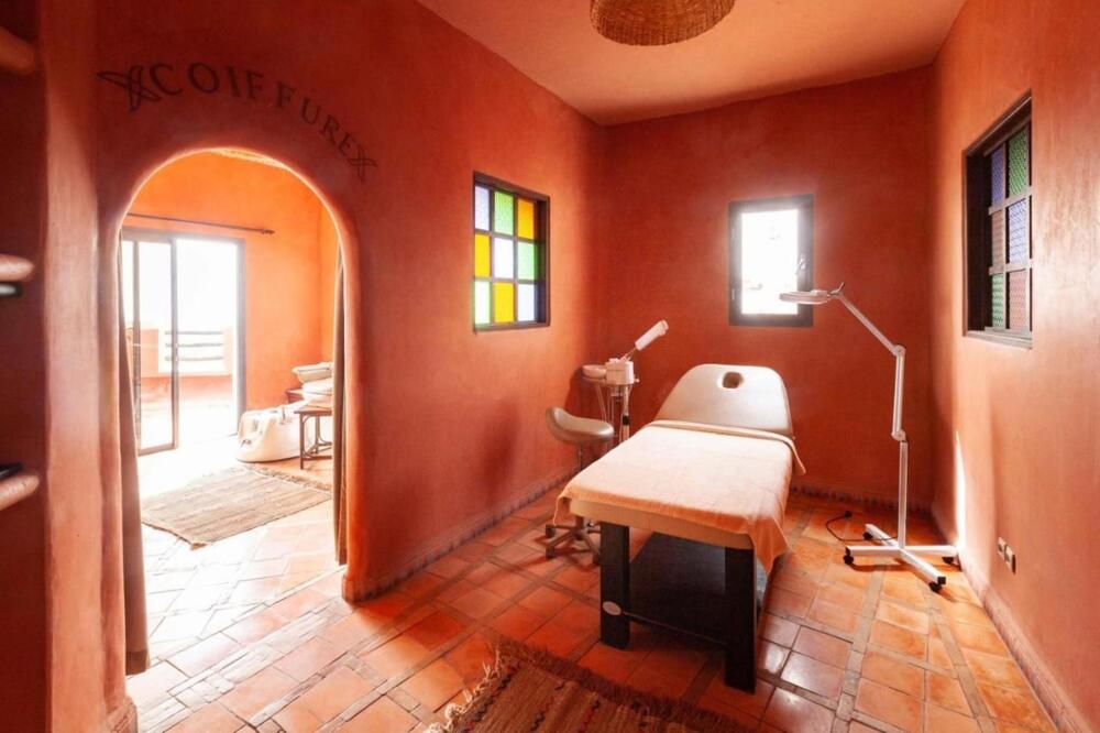 Foto de los servicios de Borjs Hotel Suites &amp;amp; Spa