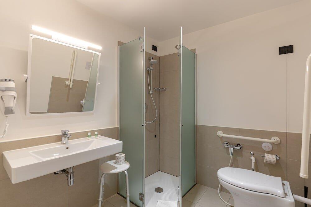 Foto del baño de B&amp;amp;B Hotel Treviso