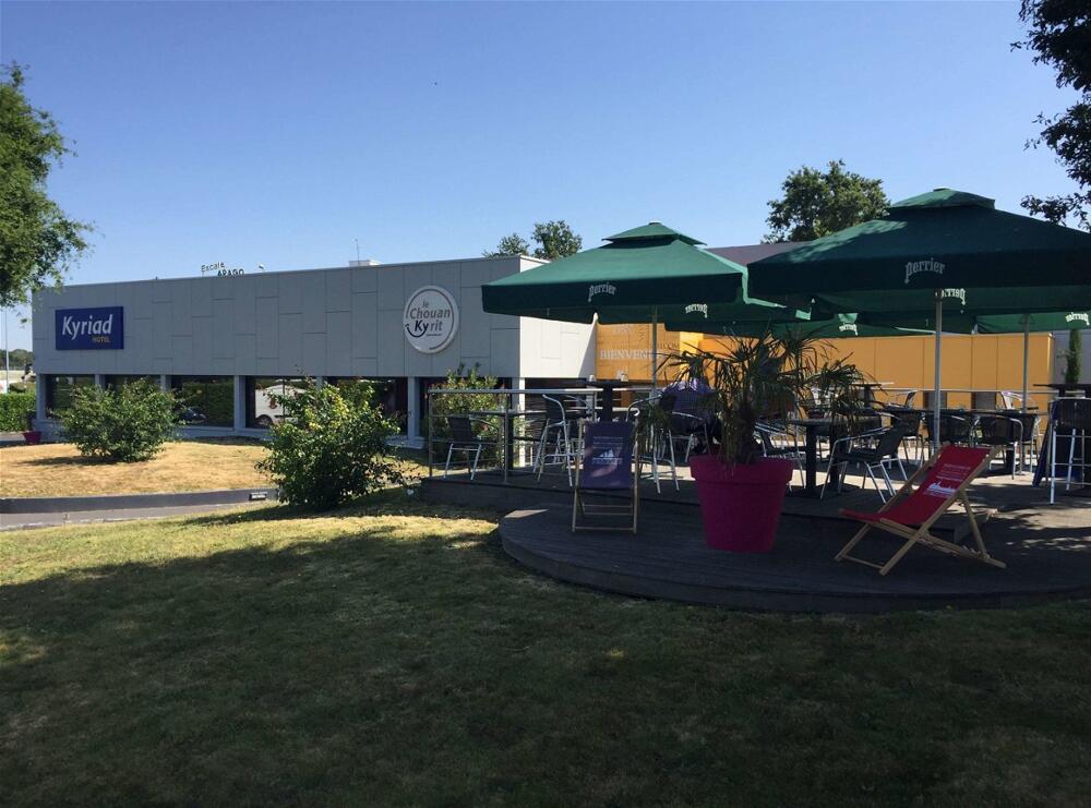 Foto del exterior de Kyriad La Roche Sur Yon