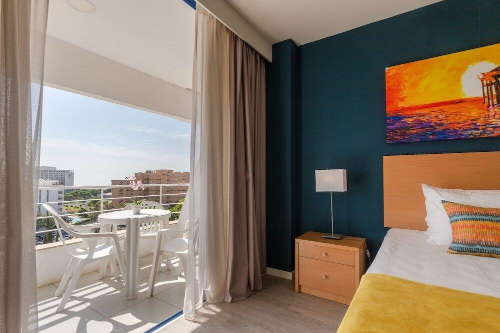 Foto de una habitación de Aparthotel Luna Olympus