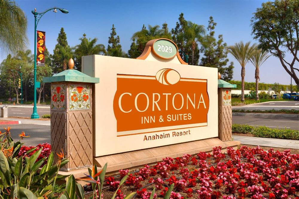 Foto de las zonas nobles de Hotel Cortona Inn and Suites Anaheim Resort