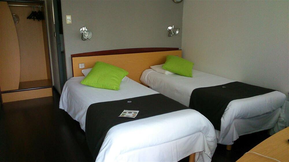 Foto de una habitación de Hotel Campanile Saumur