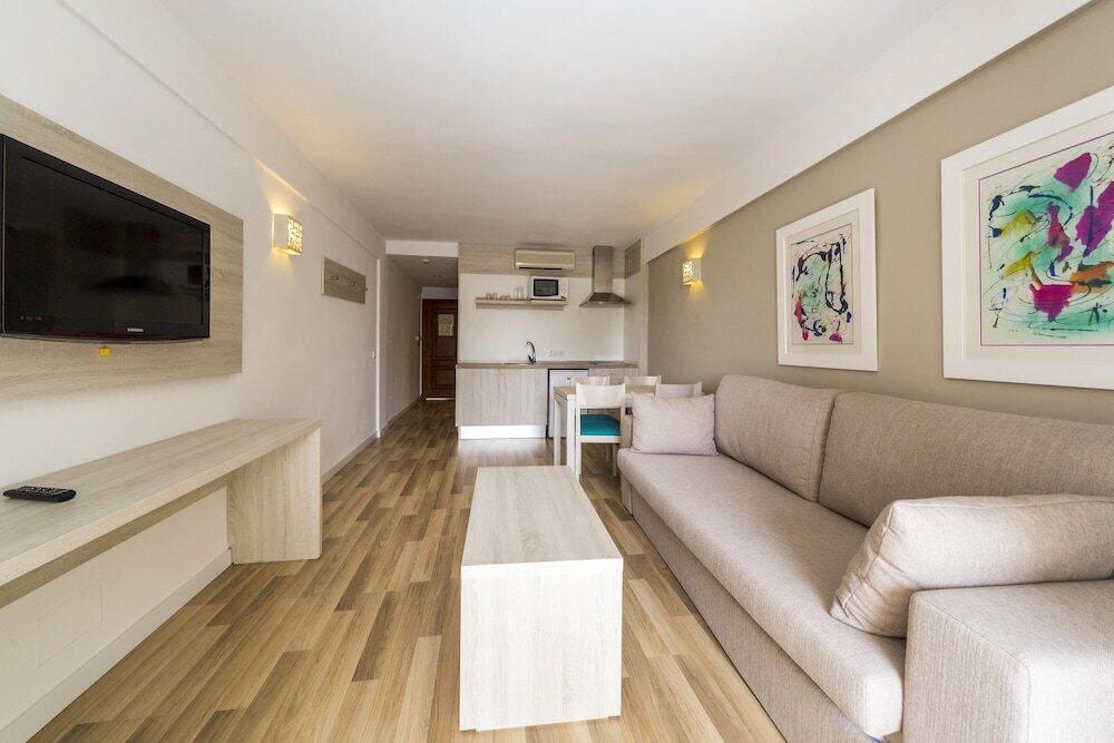 Foto de una habitación de Aparthotel Comitas Floramar