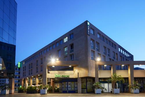 Foto del exterior de Hotel ibis Styles Toulon Centre Port