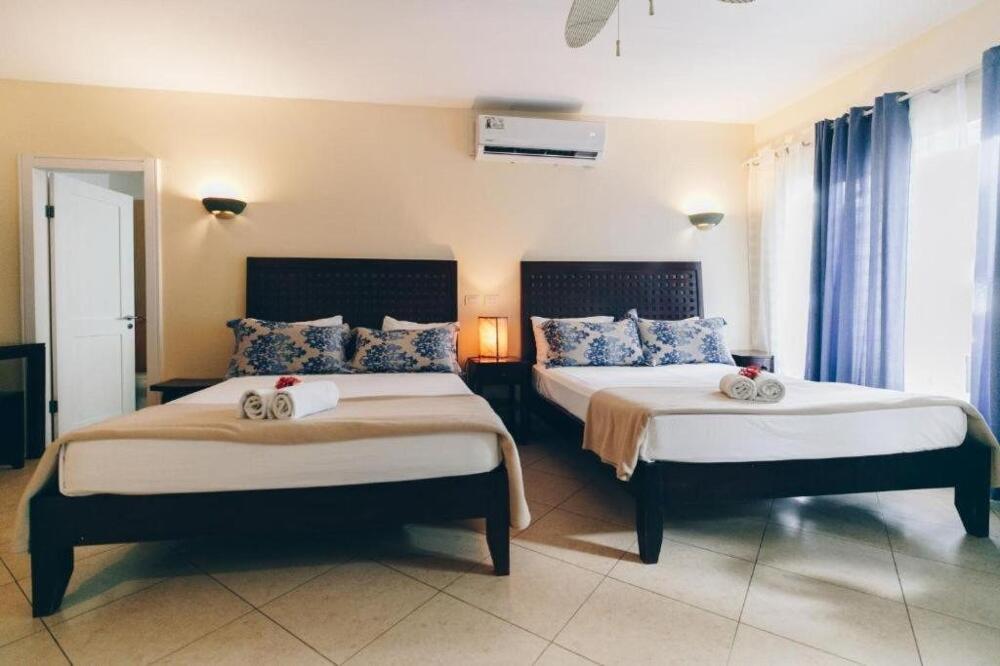 Foto general de Hotel Santa Teresa by the Beach