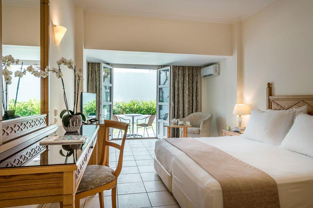 Foto di una camera da Mitsis Petit Palais Beach Hotel