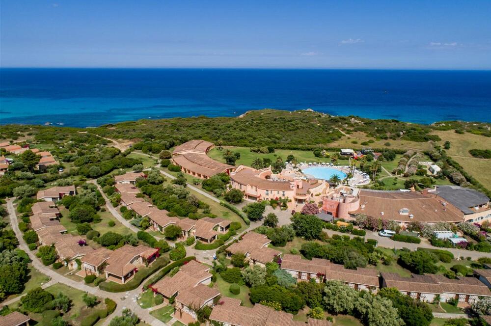 Foto del exterior de Sant&amp;#039;Elmo Beach Hotel