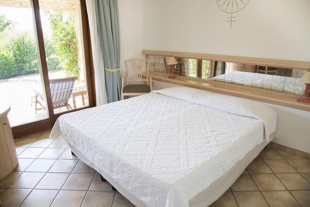 Foto de una habitación de Sant&amp;#039;Elmo Beach Hotel