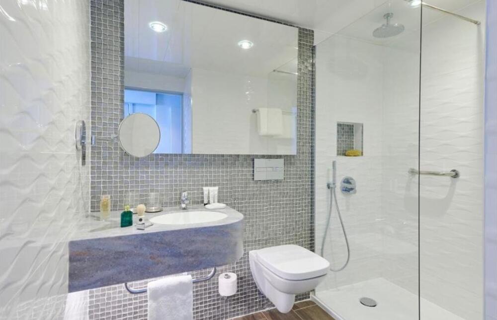 Foto del baño de The Eliott Hotel