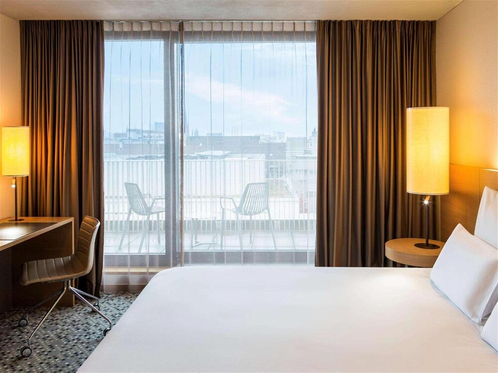Foto de una habitación de Hotel Pullman Basel Europe