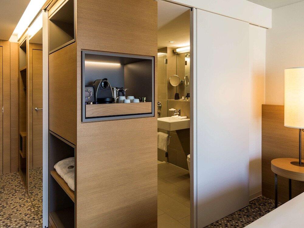 Foto de una habitación de Hotel Pullman Basel Europe